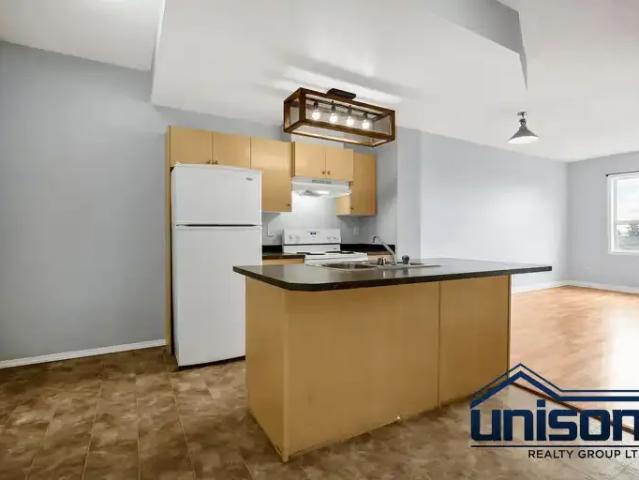 Condo for rent in Erin Woods, Calgary