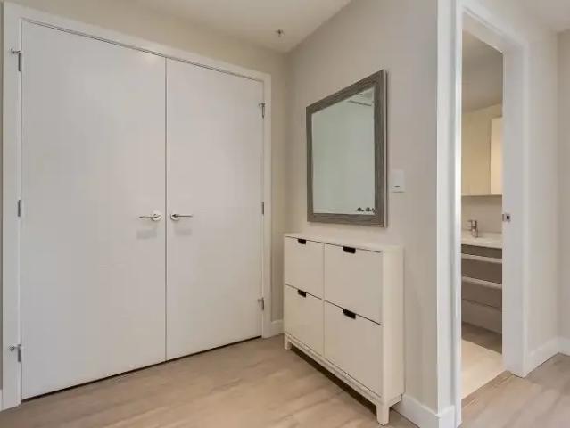 Condo for rent in 17th Ave Retail & Entertainment District, Calgary