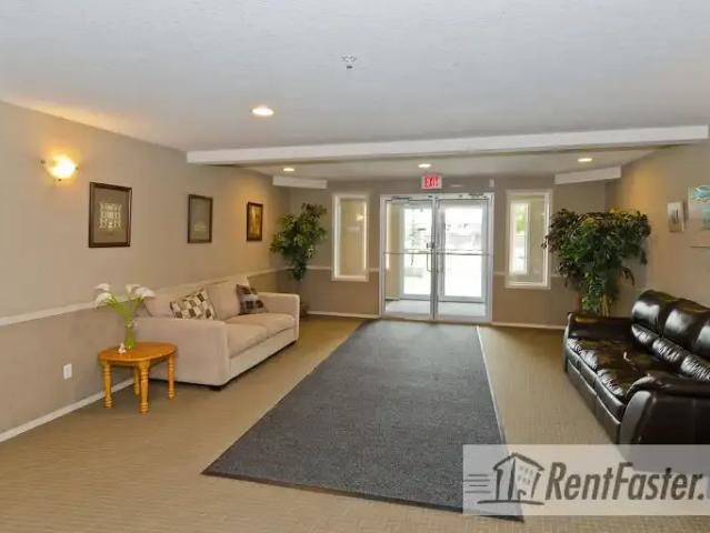Condo for rent in Red Carpet, Calgary