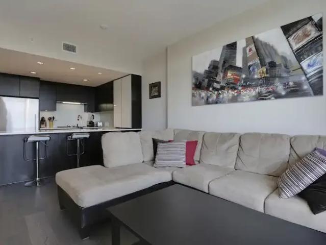 Condo for rent in Connaught, Calgary