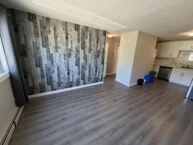 Condo for rent in Wedgewood, Alberta