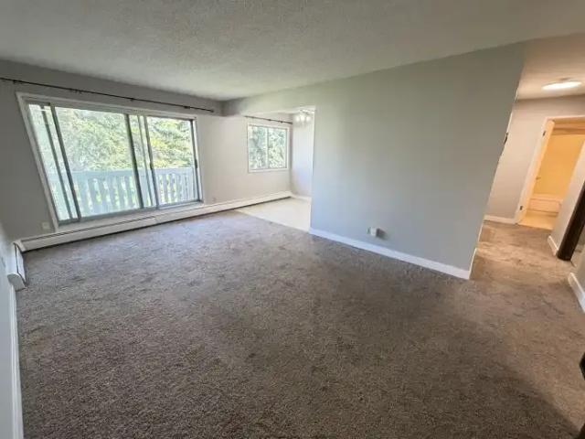 Condo for rent in Wedgewood, Alberta