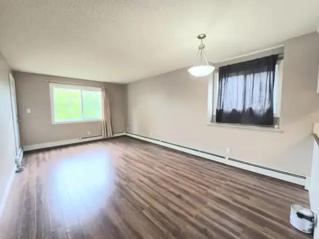 Condo for rent in Wedgewood, Alberta