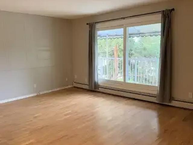Condo for rent in Wedgewood, Alberta