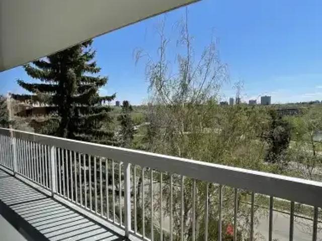 Condo for rent in Wedgewood, Alberta