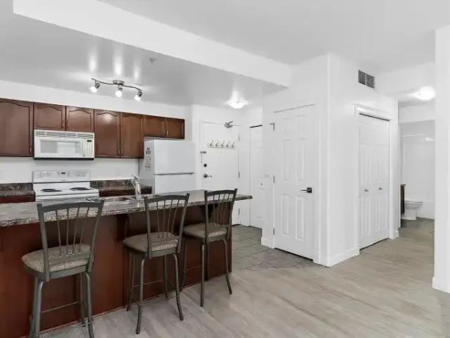 Condo for rent in Downtown, Edmonton