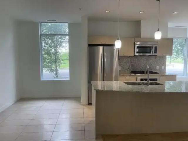 Condo for rent in Ermineskin, Edmonton
