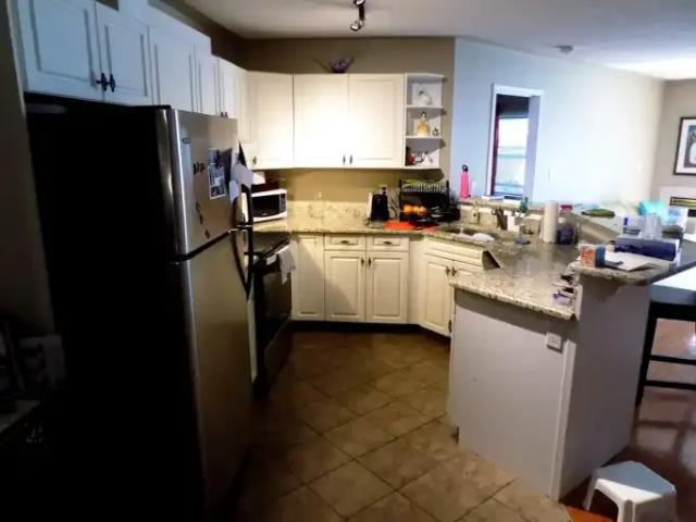 Condo for rent in Wîhkwêntôwin, Edmonton