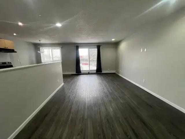 Condo for rent in Mill Creek South, Edmonton