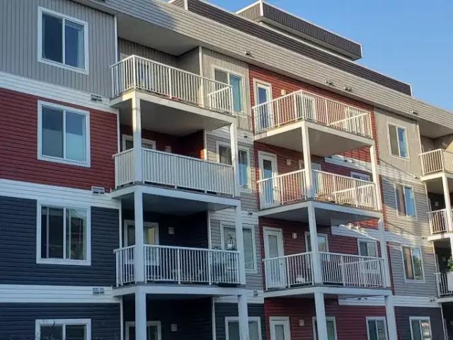 Condo for rent in Heritage Point, Edmonton