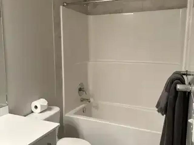Condo for rent in Heritage Point, Edmonton