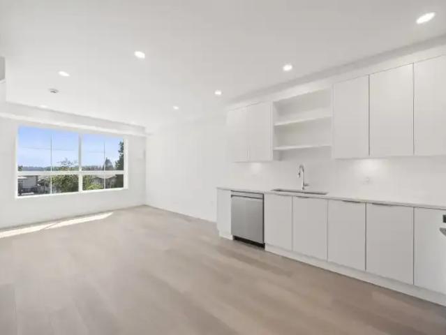 Condo for rent in Maple Ridge, British Columbia