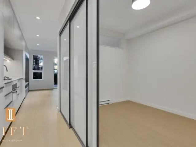 Condo for rent in Port Moody, British Columbia