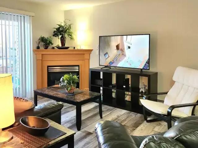Condo for rent in Devonshire, Alberta