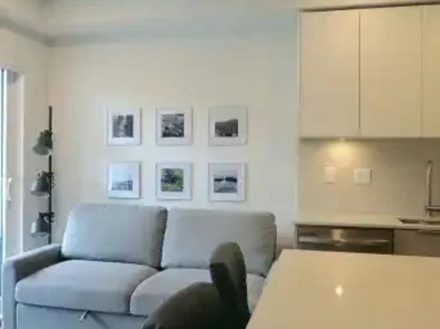 Condo for rent in Surrey, British Columbia