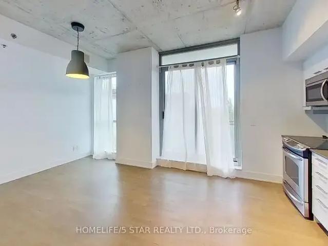 Condo for rent in Woburn, Ontario