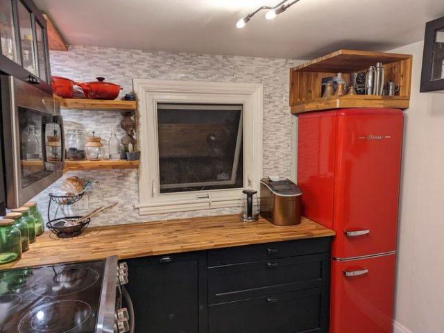 Condo for rent in Wellington Crescent, Winnipeg