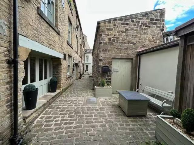 House for rent in Ingrow, West Yorkshire
