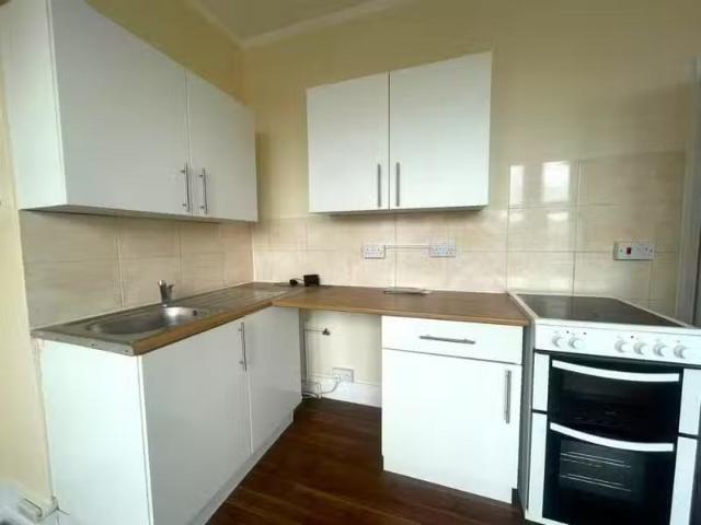 House for rent in Seaside, Llanelli