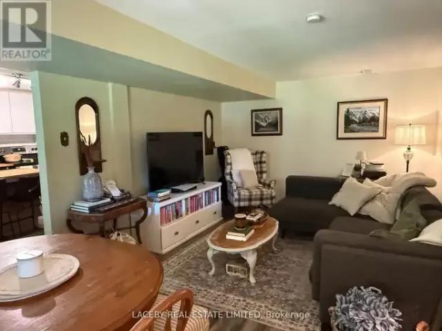 House for rent in Bradford West Gwillimbury, Ontario