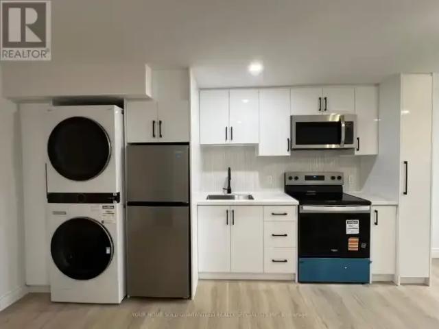 House for rent in Bradford West Gwillimbury, Central Ontario