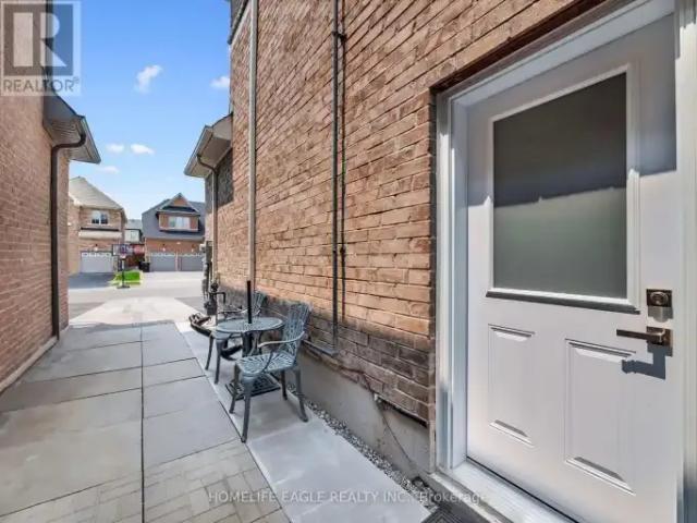 House for rent in Bradford West Gwillimbury, Central Ontario