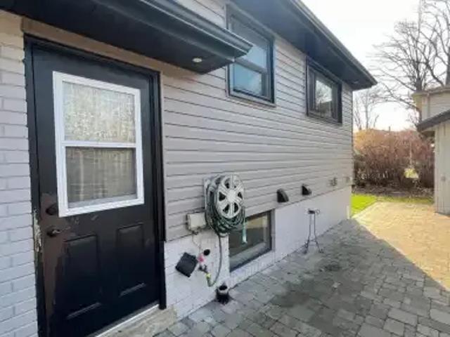 House for rent in Burlington, Ontario