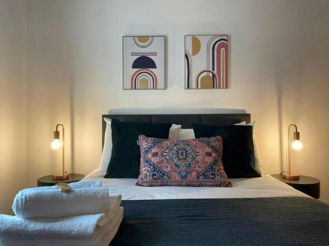 House for rent in Cardiff Bay, Falcon Lodge