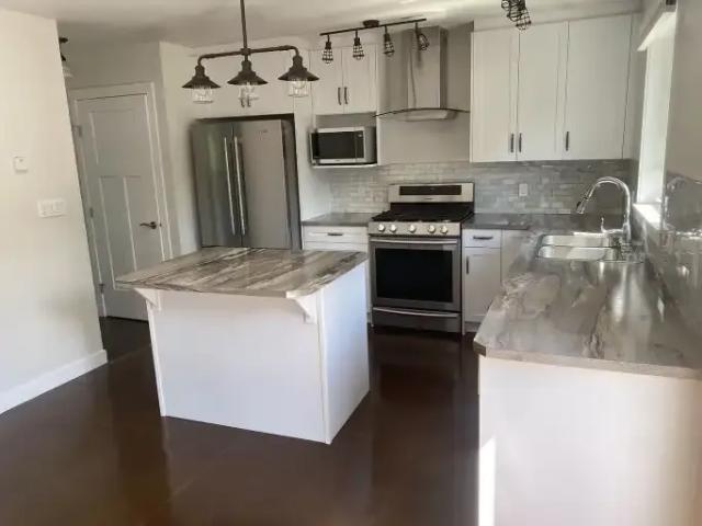 House for rent in Wedgewood, Alberta