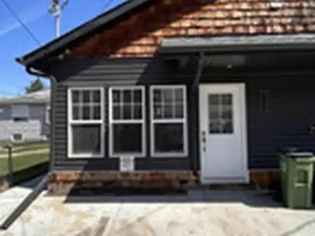 House for rent in Wedgewood, Alberta