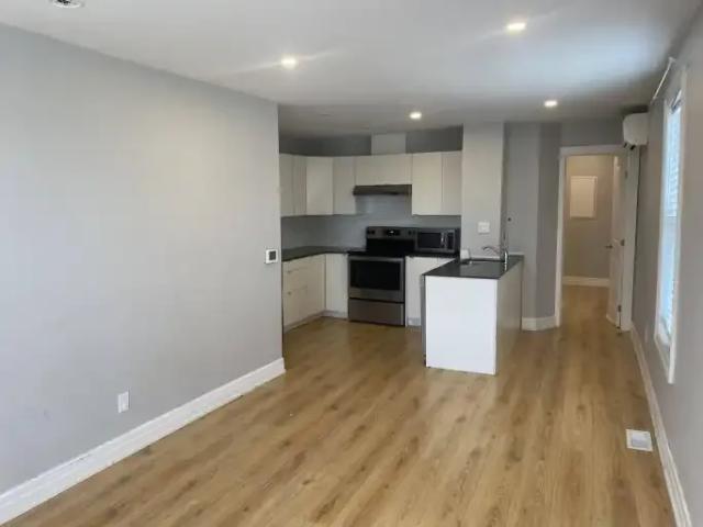House for rent in Ancaster, Ontario