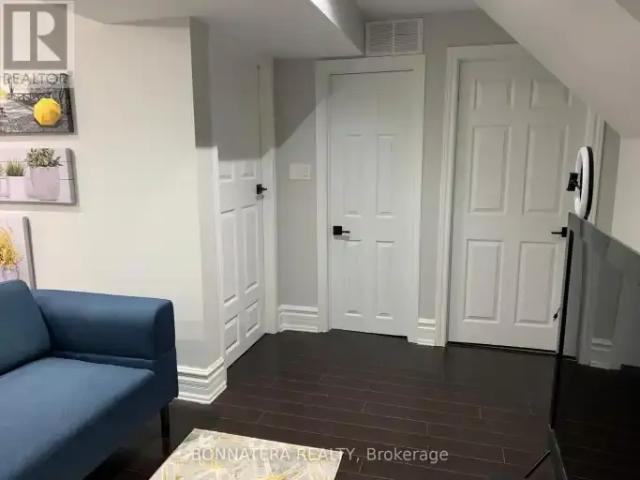 House for rent in Oakville, Ontario