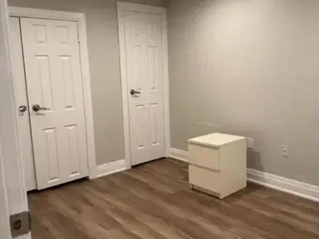 House for rent in Oakville