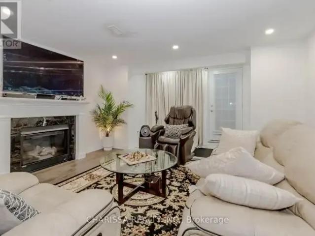 House for rent in Oakville, Ontario