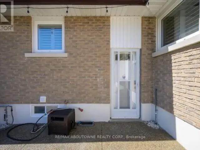 House for rent in Oakville, Ontario
