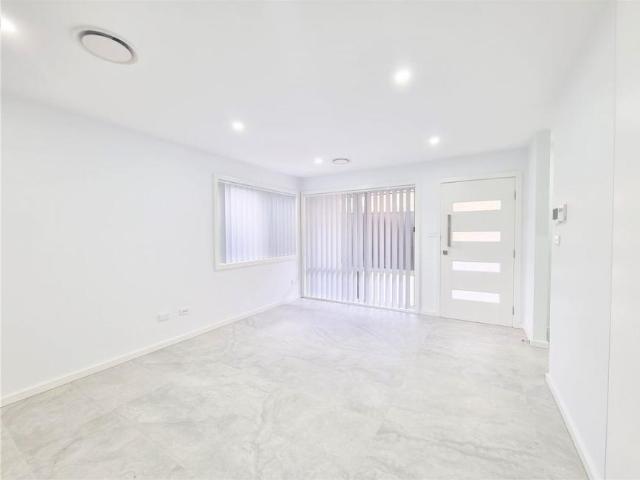 House for rent in Prairiewood, New South Wales
