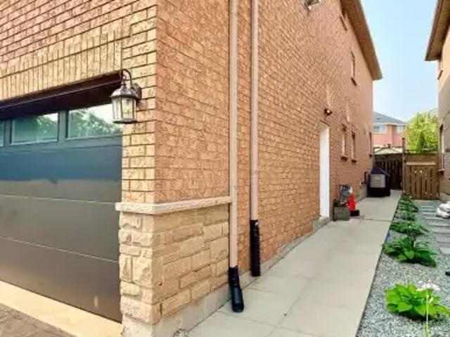 House for rent in York, Ontario