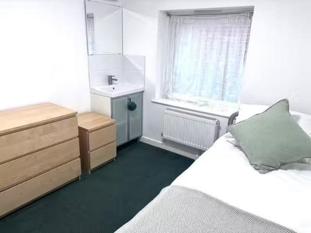 House for rent in Yeovil, Somerset