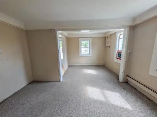 House for rent in St. Catharines, Golden Horseshoe
