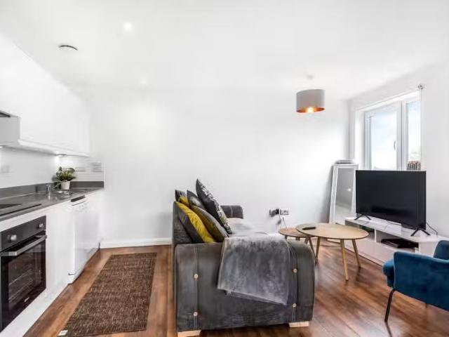 Apartment for rent in Slough