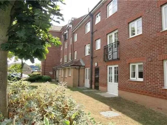 House for rent in Holland-on-Sea, Dale Hill