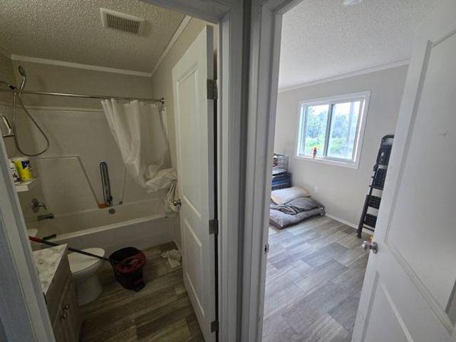 Room for rent in Beaver, Alberta