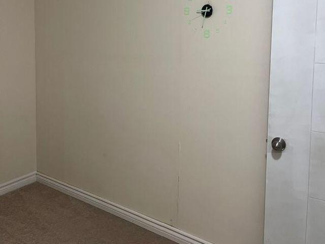 Room for rent in Bowmanville, Ontario