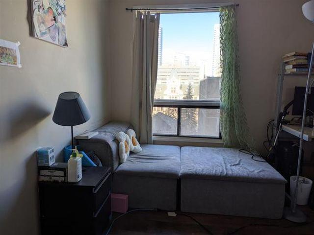 Room for rent in Northwest, Alberta