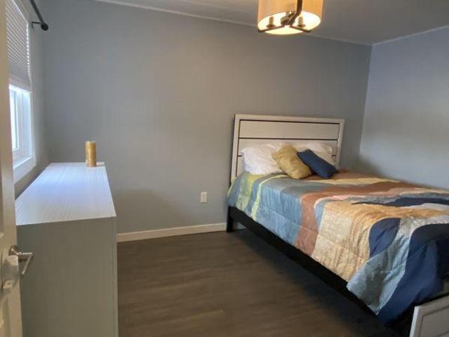 Room for rent in Chestermere, Alberta