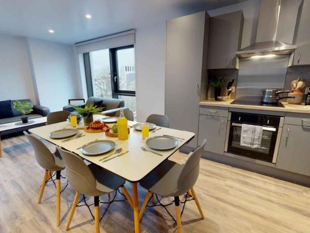 Room for rent in Hillfields, West Midlands