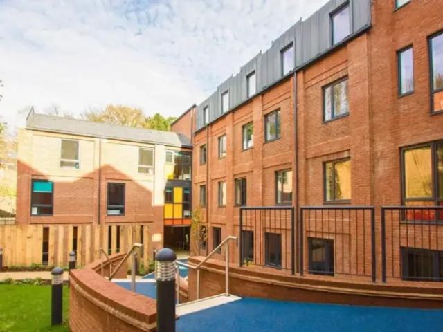 Room for rent in Viaduct, Durham