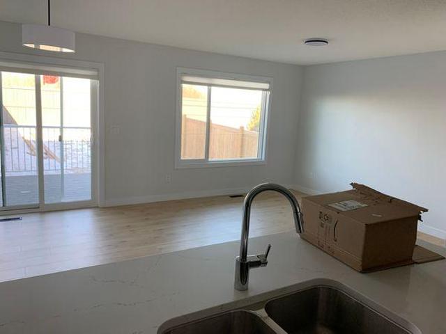 Room for rent in Edmonton