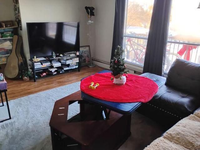 Room for rent in Edmonton