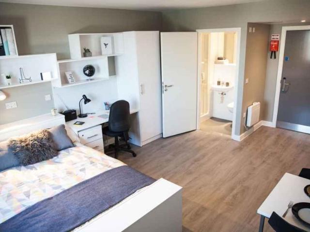 Room for rent in Watergate, Devon